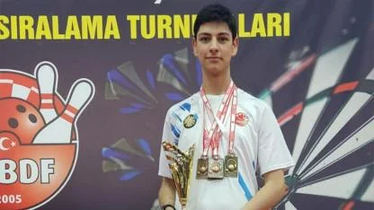 Karamanlı dartçı zirvede