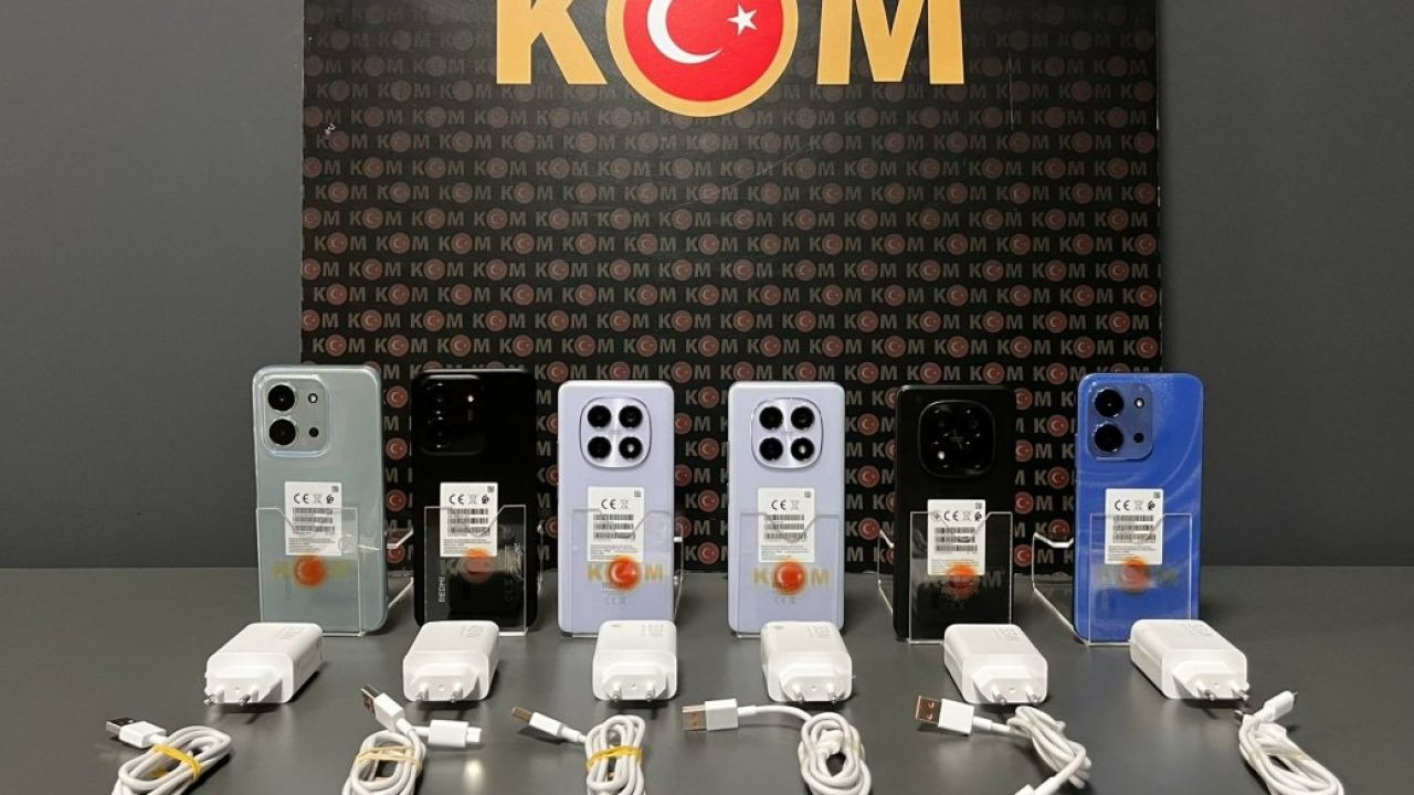 Kırşehir'de 6 gümrük kaçağı cep telefonu ele geçirildi