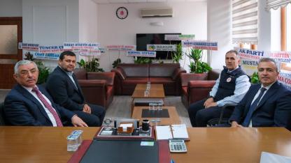 Vali Çiçek'ten Alanlı'ya ziyaret