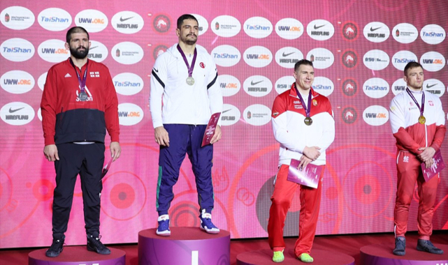 KMÜ zirveye koşuyor!