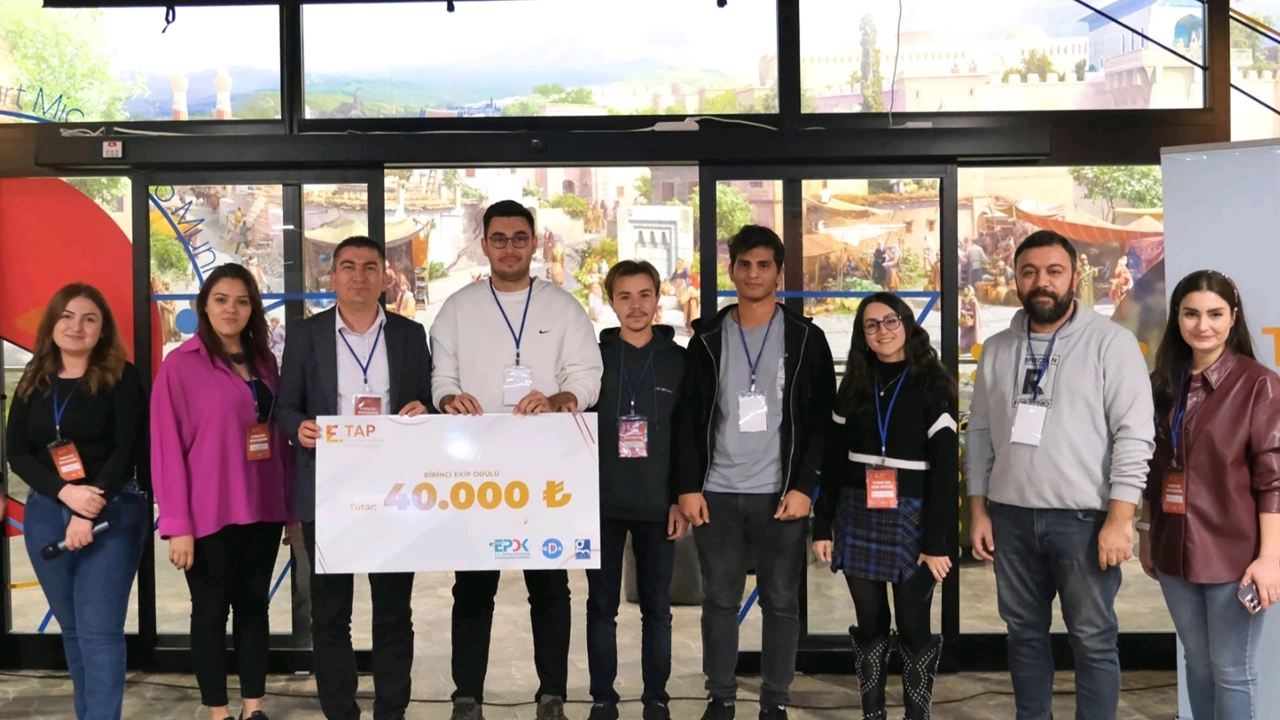 KMÜ zirveye koşuyor!