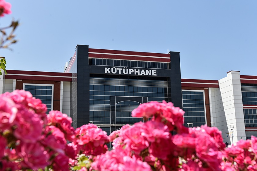 KMÜ zirveye koşuyor!