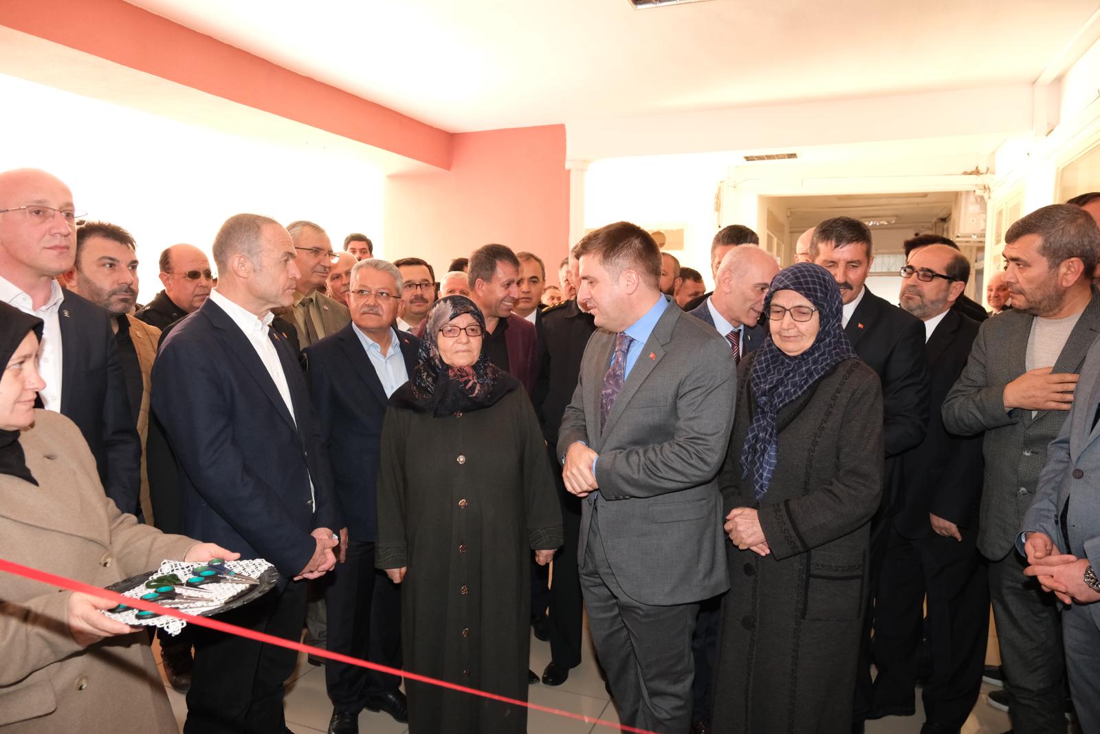 Yeni binasına taşındı