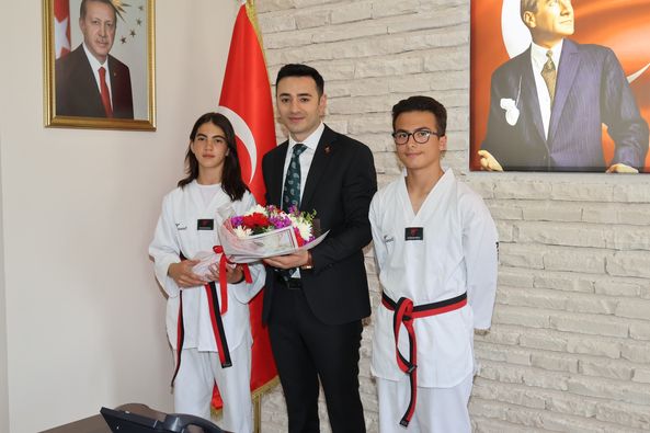 Sporculardan Kaymakam Kaya'ya ziyaret