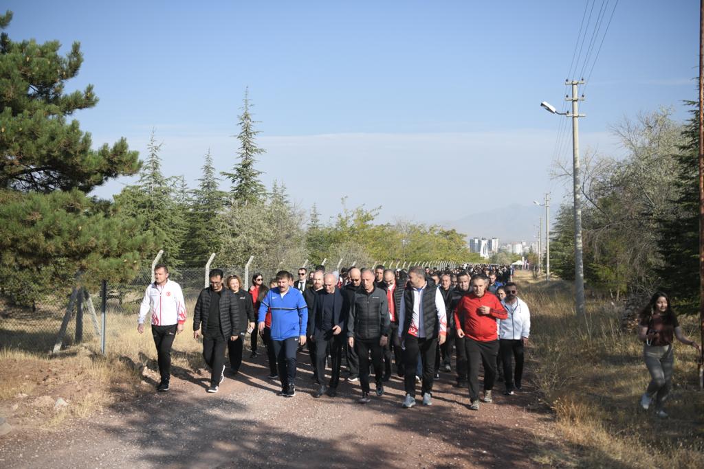 Karaman'da "Vali Baba" sesleri yükseliyor