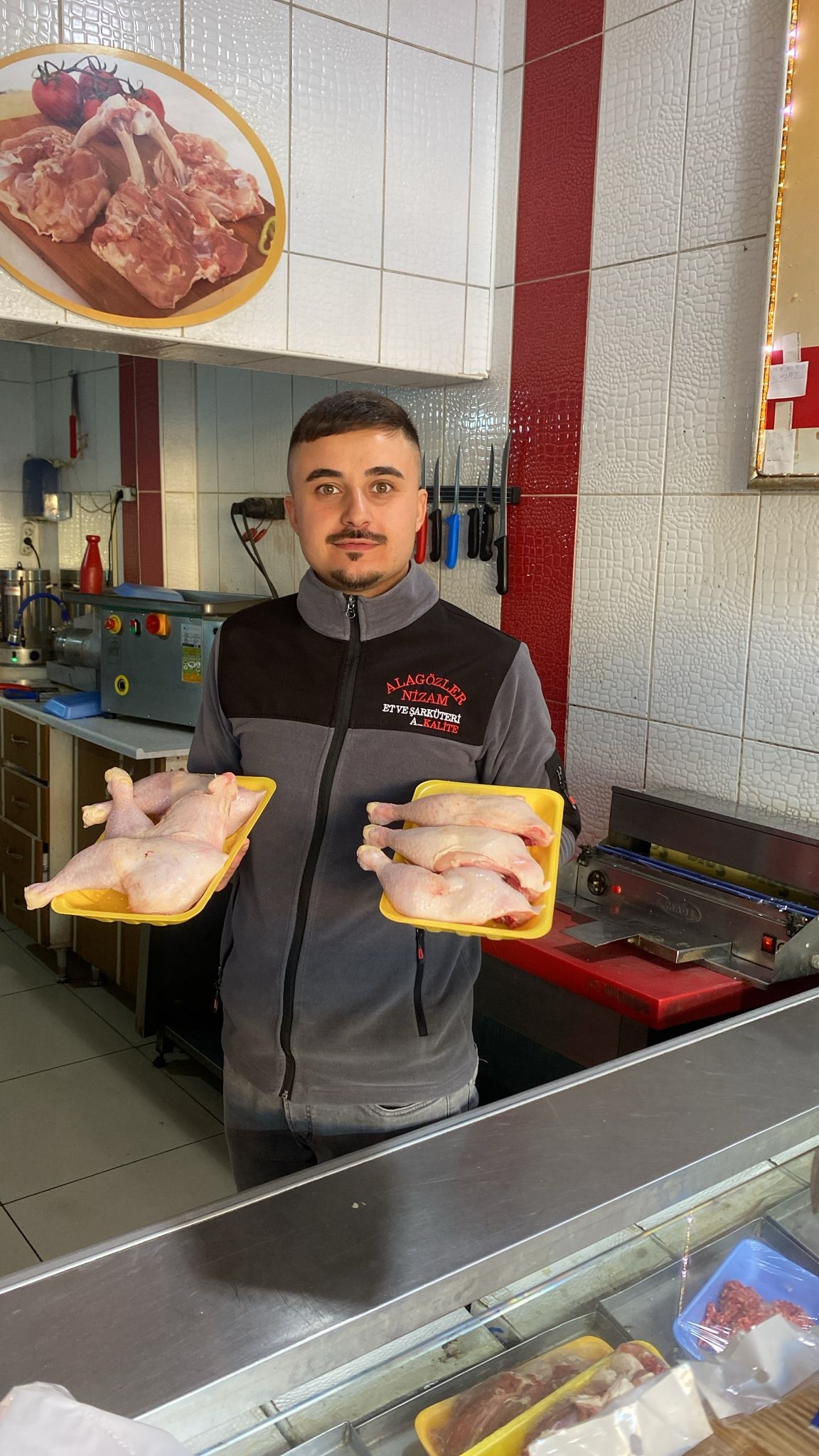 Nizam Tavukçuluk yine yaptı yapacağını