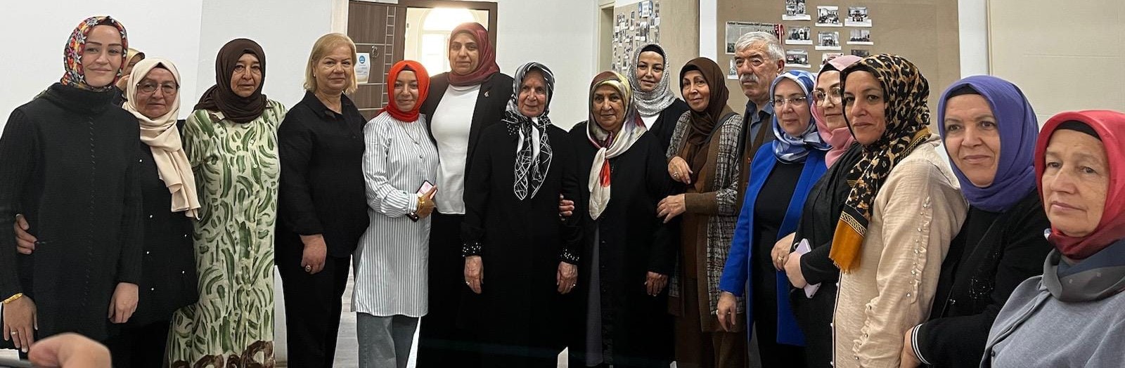 Karamanlı 40 öğrenciye eğitim bursu