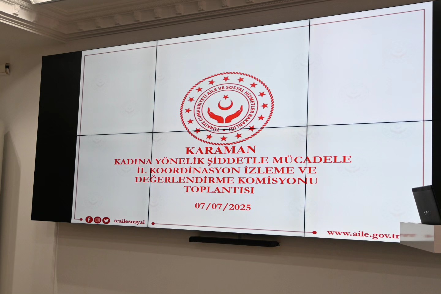 Kadına yönelik şiddet masaya yatırıldı