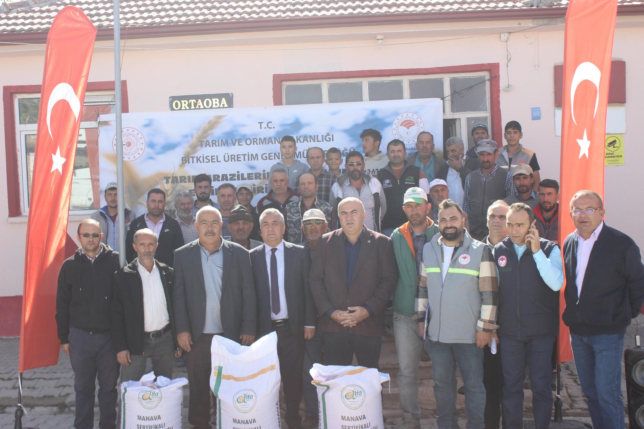 Karaman'da arpa tohumu dağıtıldı-2