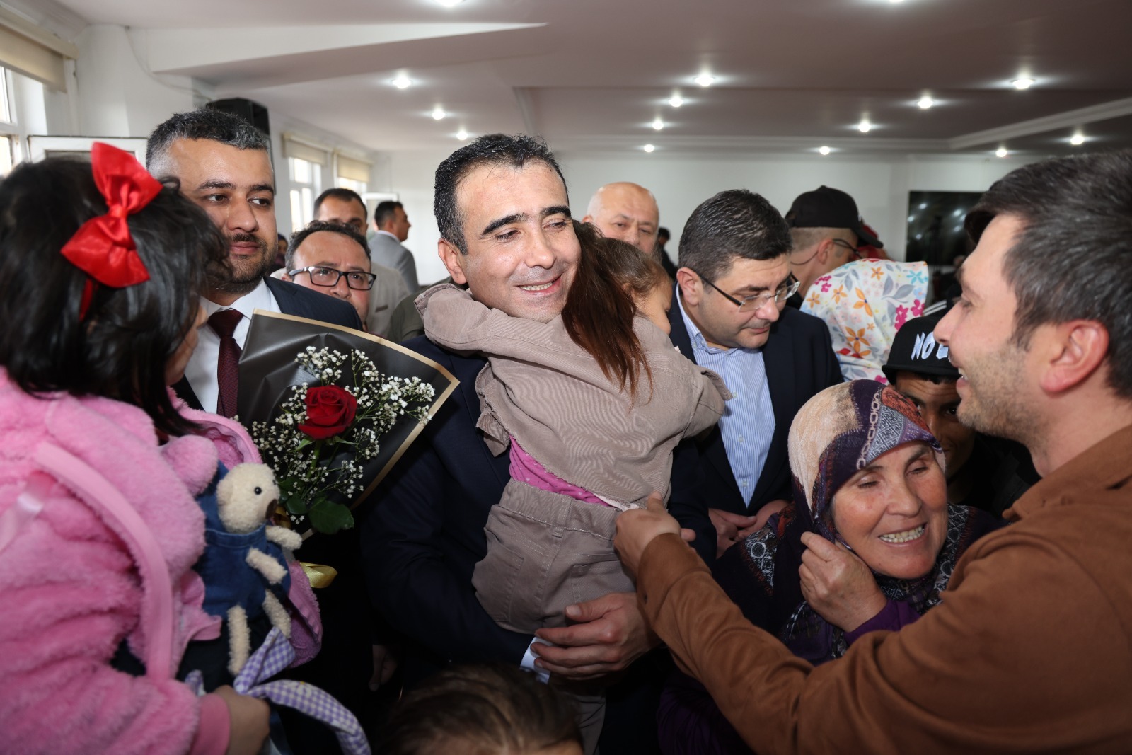 Karaman Belediyesi'nde bayramlaşma programı düzenlendi-5