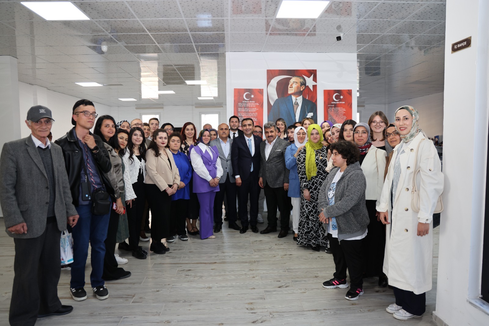 Karaman Belediyesi'nde bayramlaşma programı düzenlendi-12