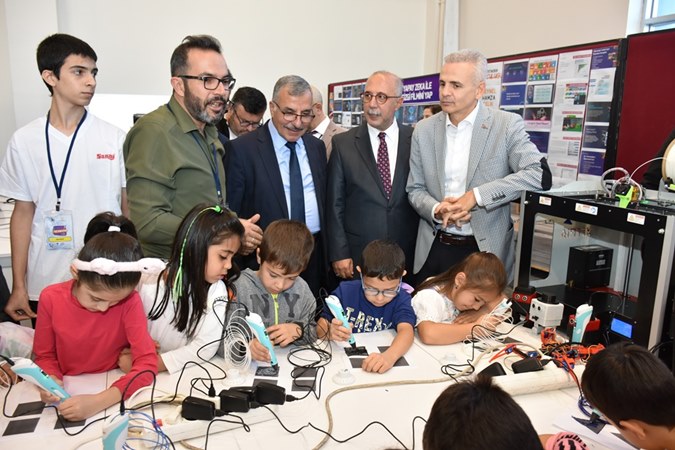 Bilim Şenliği kapılarını açtı-7