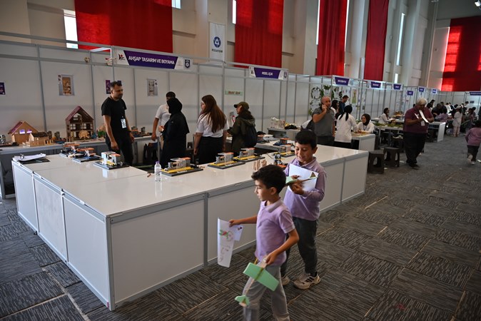 Bilim Şenliği kapılarını açtı-14