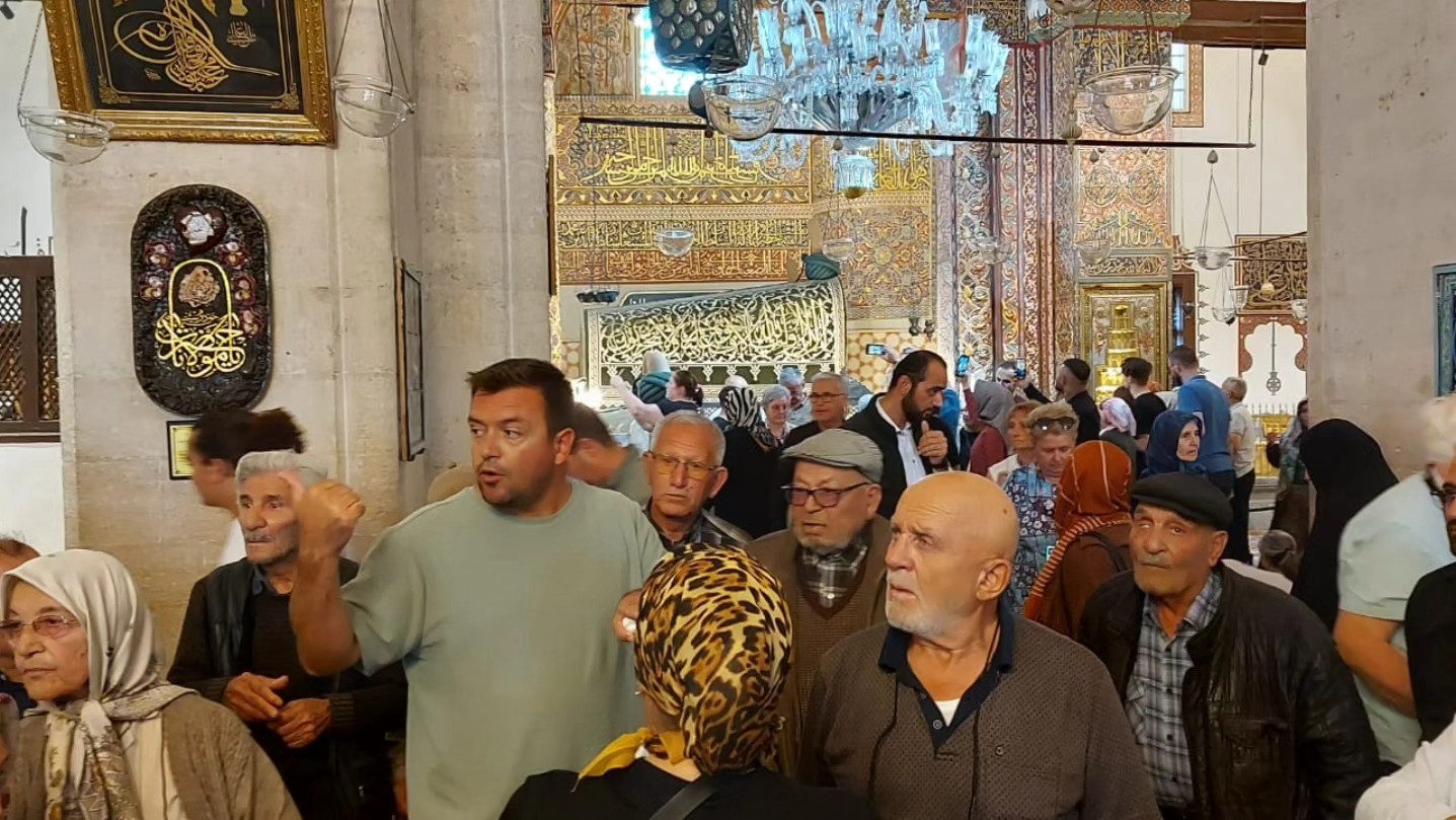 Karaman'daki huzurevi sakinlerine jest-5