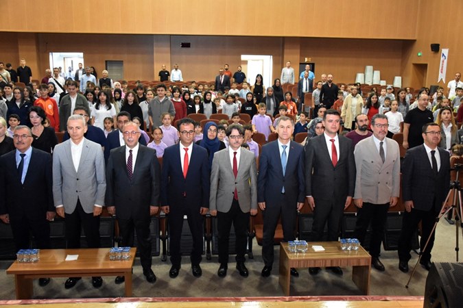 Bilim Şenliği kapılarını açtı-1