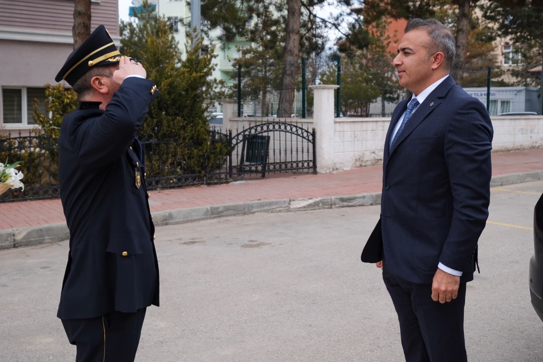 Vali Çiçek’ten Emniyete ziyaret-2