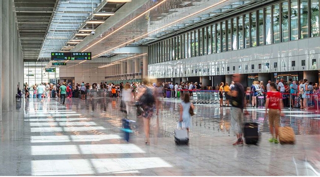 Havalimanlarında "uçuş kaçırma" derdi sona eriyor