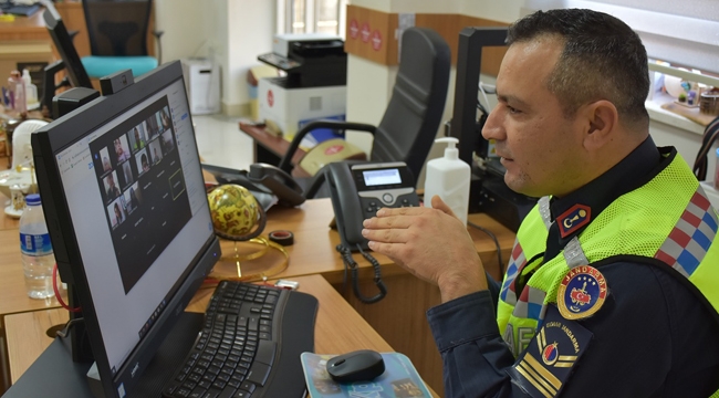 Jandarma’dan Öğrencilere Trafik Eğitimi