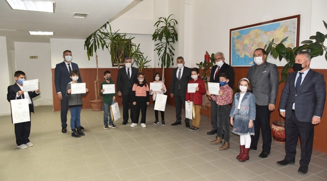 Robotik kodlama sertifikalarını aldılar