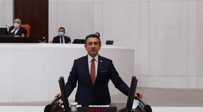 Vekil Ünver: "Geçmişten ders almıyorsunuz!"