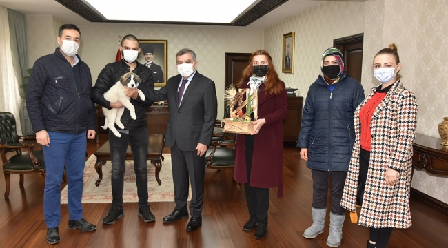 KARDOHAK Derneğinden Vali Işık’a ziyaret