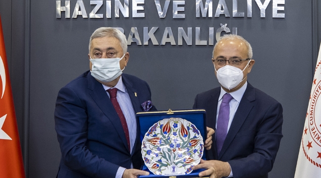 Bakan Elvan: “Esnafımızı yalnız bırakmayacağız”