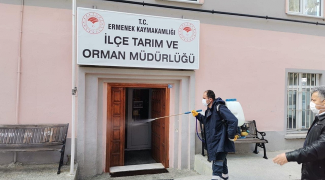 Ermenek’te dezenfekte çalışmaları sürüyor
