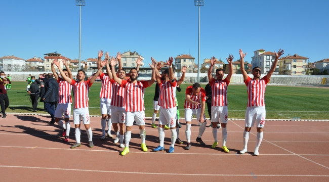 Karaman Belediyespor seri peşinde!