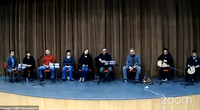 Karaman'da öğretmenlerden mini konser 