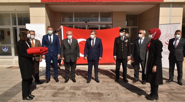 Ay Yıldızlı Şanlı Bayrak Karaman'da