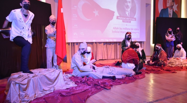 Milli Şairimiz Mehmet Akif Ersoy anıldı 