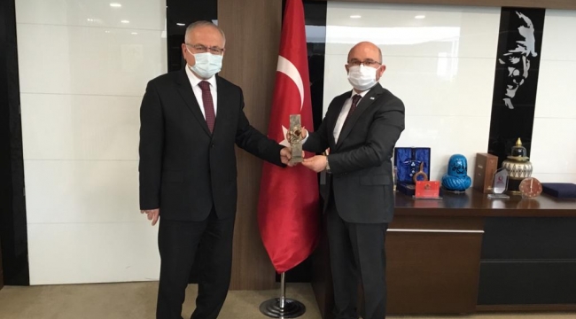 Rektör Ak’tan KOP Başkanı Şahin’e ziyaret