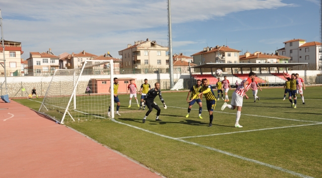 Karaman Belediyespor'un nefesi yetmedi!