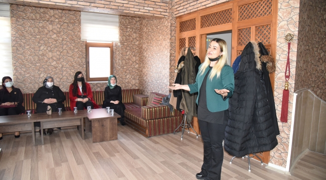 KMÜ’de kadın buluşmaları başladı