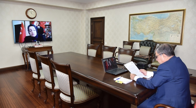 Vali Işık kaymakamlarla görüştü