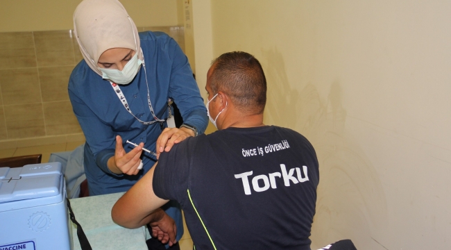 Konya Şeker çalışanları seyyar aşı odalarına koştu