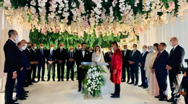 Elvan Ailesinin mutlu günü