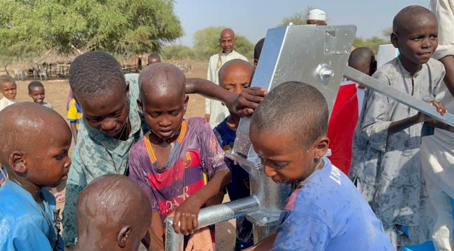 Karamanlı hayırseverlerden Afrika'ya yardım eli