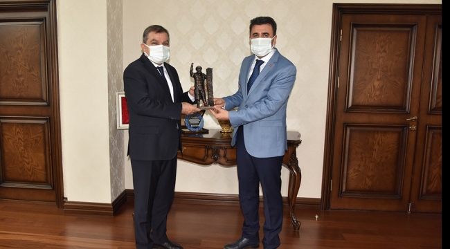 Aygöl, Vali Mehmet Alpaslan Işık’ı ziyaret etti