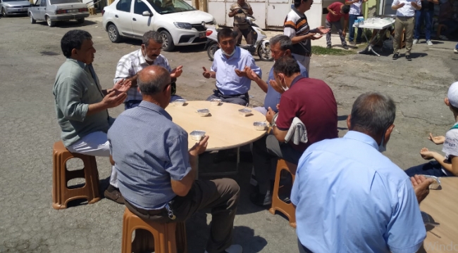 Karaman Ticaret Borsasından Aşure İkramı