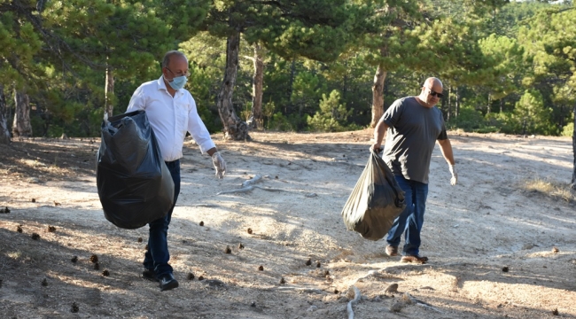 Mesire alanında çevre temizliği yaptılar