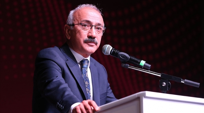 "Büyümenin yüzde 57'si yatırımlar ve net dış talepten geldi"