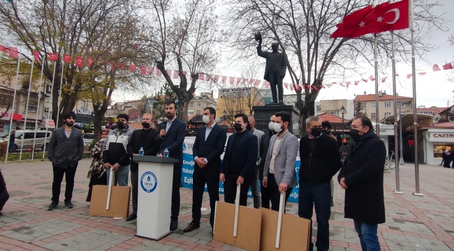 Demirer: &quot;Artık kimseyi kandıramazsınız&quot;