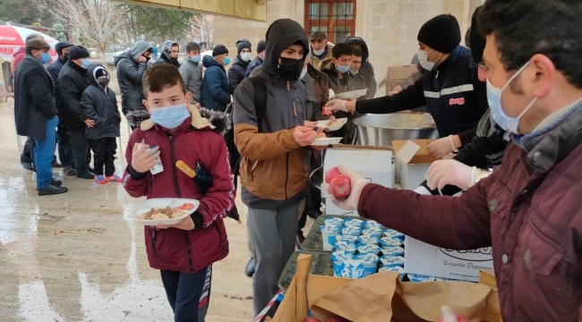 Özdağ Ailesi Mevlid-i Şerif Okuttu