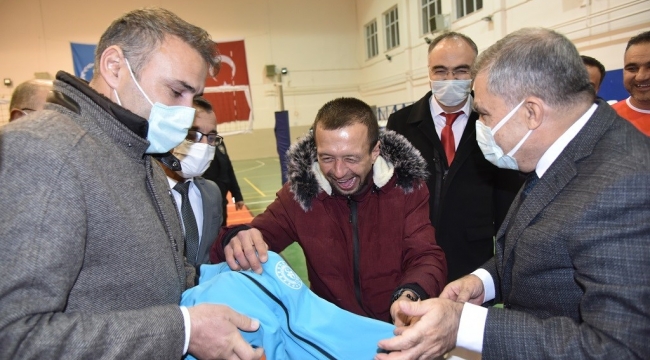 Vali Işık: &quot;Birlikte kazanacağız&quot;