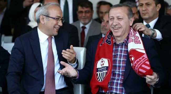 Kalbimize taht kurdun!