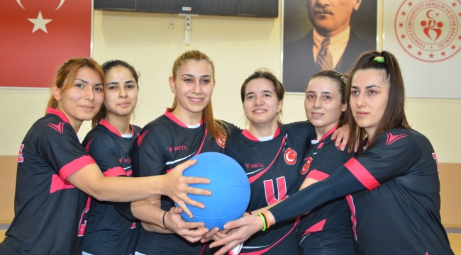 Kraliçelerde hedef dünya şampiyonluğu