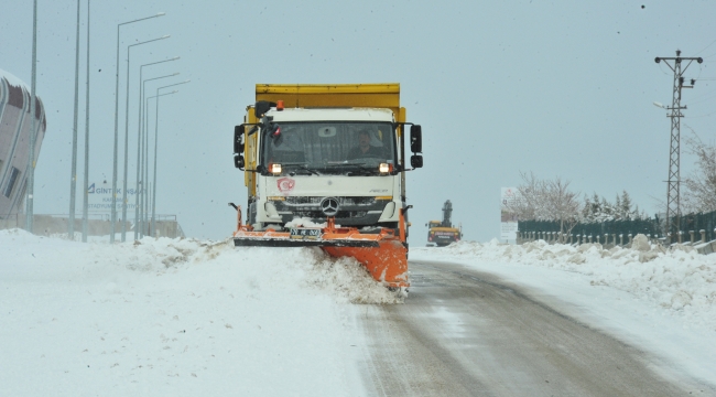Karla mücadele devam ediyor