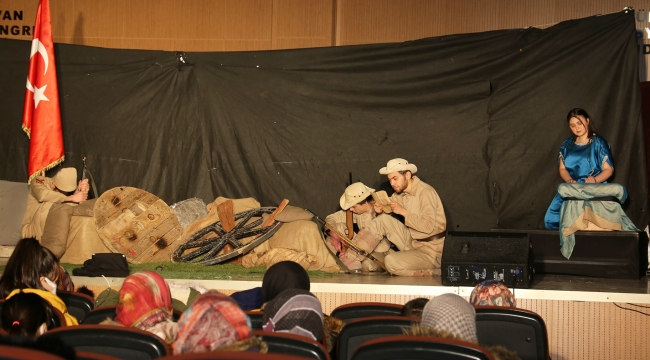 Belediyeden Anlamlı Tiyatro