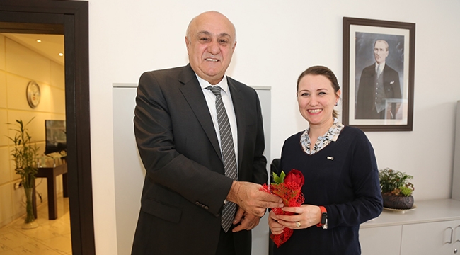 Dünya Kadınlar Gününü kutladı